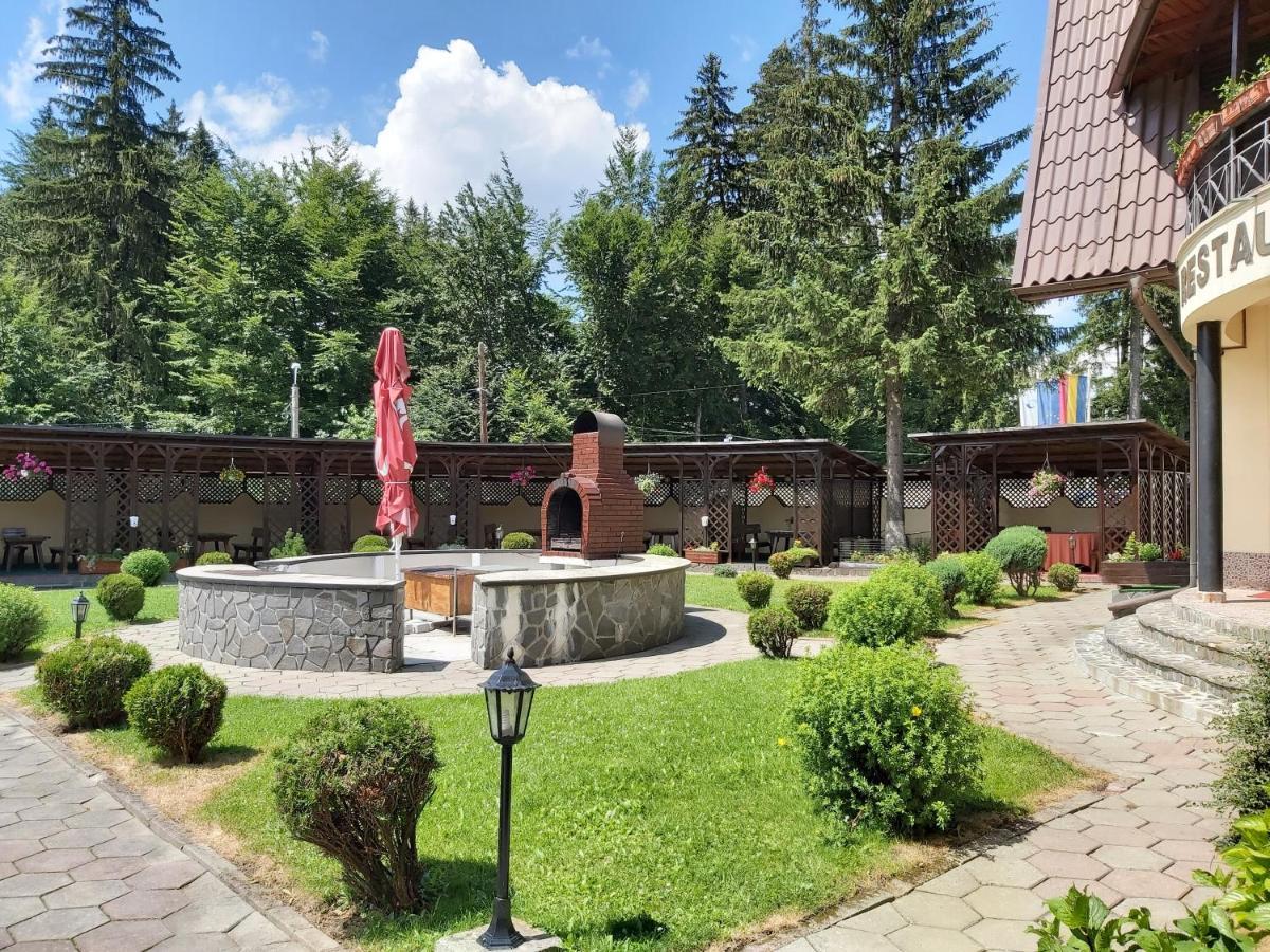 Hotel Ruia Пояна Брашов Екстериор снимка