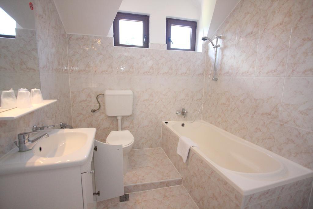 Hotel Ruia Пояна Брашов Екстериор снимка